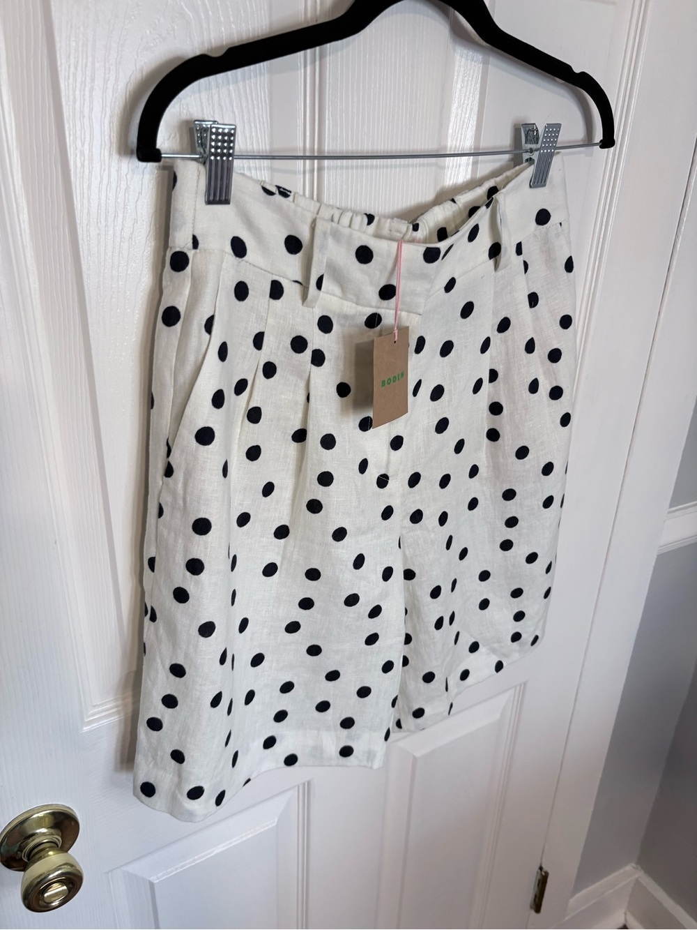 Boden Kensington Linen Shorts | Ivory Painted Dot | Size 6 NWT - Picture 4 of 10